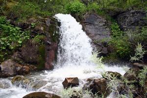 Водопадот Дуф во село Ростуше – рај за очите 